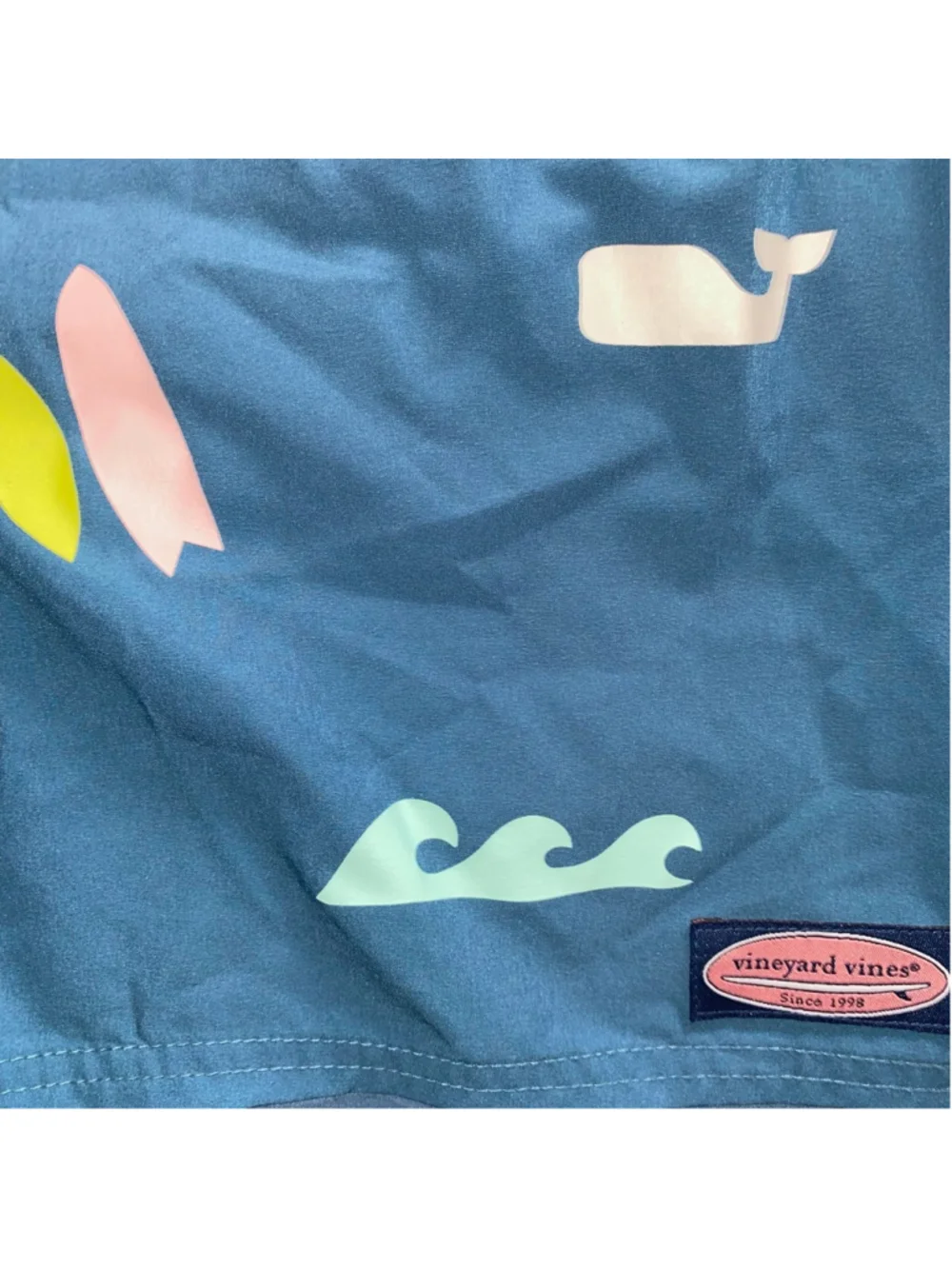Boy’s Vineyard Vines Teal Blue Tropical Print Mesh Lined Swim Trunks XL